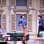 Ubi Maior di Franco Bertini: debutto teatrale di Leo Gassmann e dramma familiare ad alta tensione