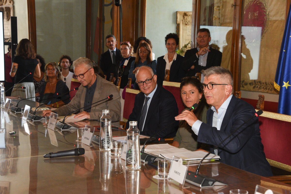 Teatro Eliseo, si riaccendono le luci dopo sei anni