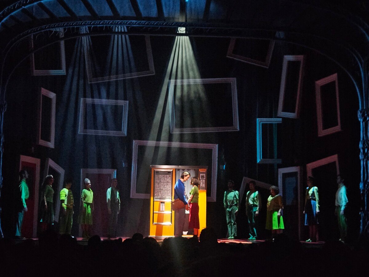Amélie al Teatro Brancaccio: quando la gentilezza diventa uno spettacolo