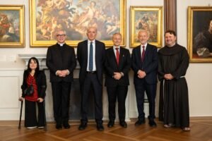 Da Caravaggio al Monte di Pietà: Francesco torna a parlare al presente